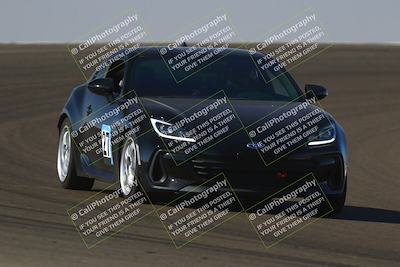 media/Nov-09-2025-Speed Ventures (Sun) [[388b781dcd]]/Orange/Session 3 (Turn 2)/